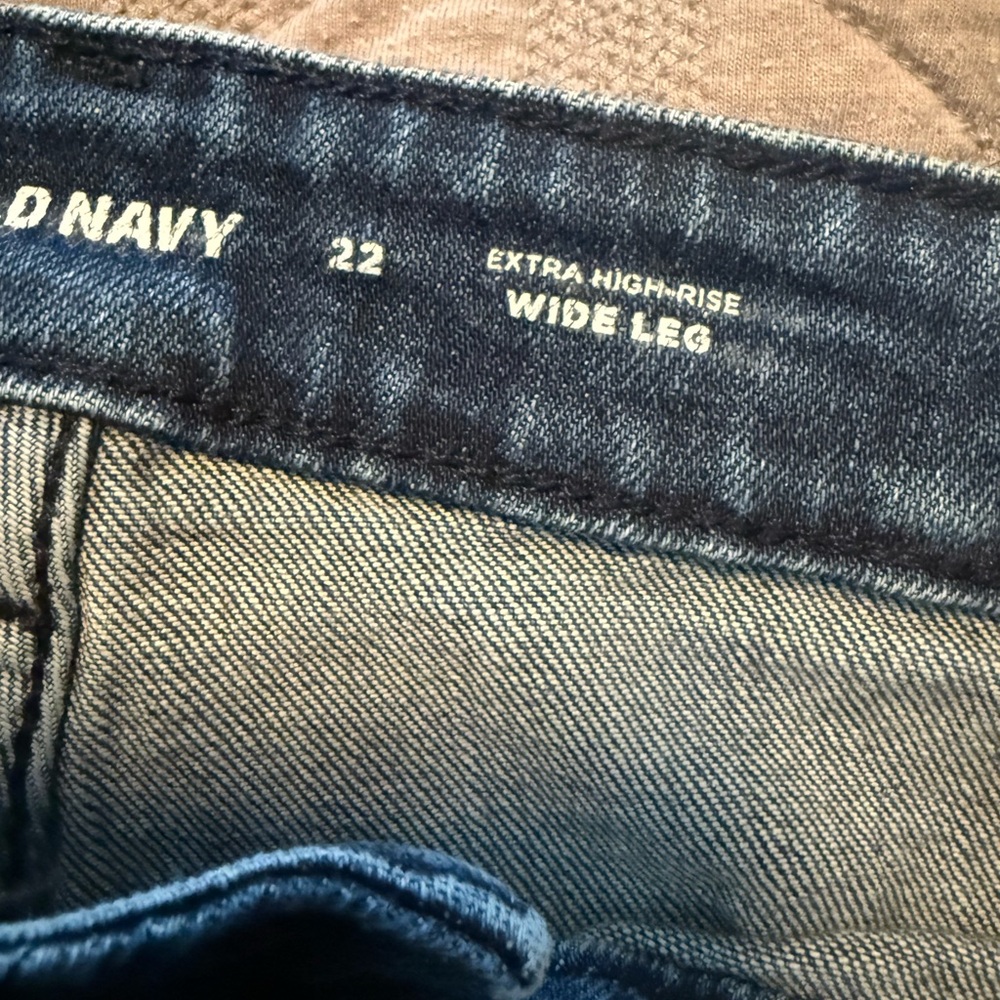 Old Navy Classic Blue Wide-leg Jeans - Picture 5 of 5